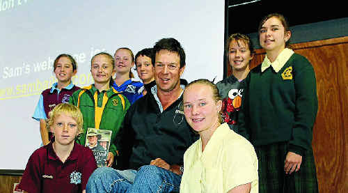 Farmer Sam Bailey speaks with (back, from left) Holly Noble, Zara Eather, Aleisha Hamilton, William Kraak, India Peel, Maddie O’Mara, (front) Aaron Peebles and Carly Cooper. Farmer Sam Bailey speaks with (back, from left) Holly Noble, Zara Eather, Aleisha Hamilton, William Kraak, India Peel, Maddie O’Mara, (front) Aaron Peebles and Carly Cooper.